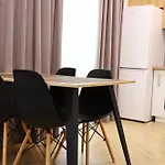 아파트 Kamanina